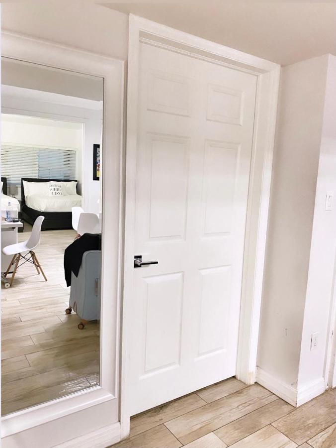 2 Bedroom Ocean Drive Newly Renovated ไมอามีบีช ภายนอก รูปภาพ