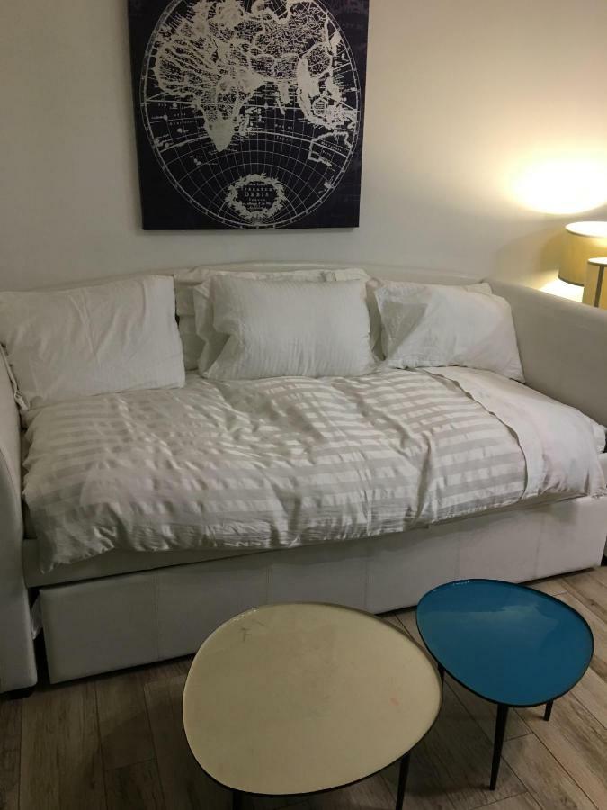 2 Bedroom Ocean Drive Newly Renovated ไมอามีบีช ภายนอก รูปภาพ
