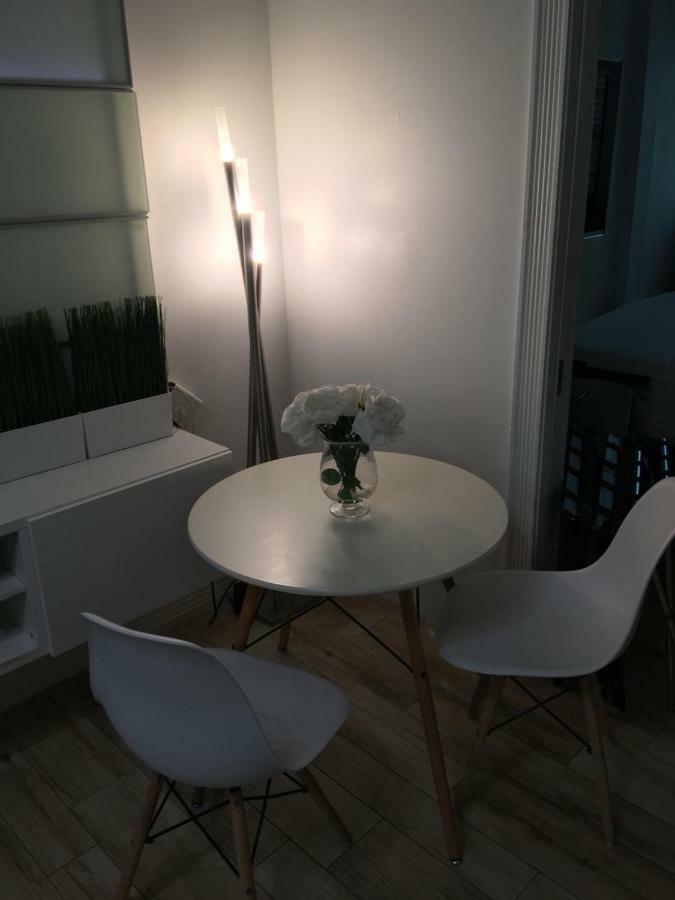 2 Bedroom Ocean Drive Newly Renovated ไมอามีบีช ภายนอก รูปภาพ